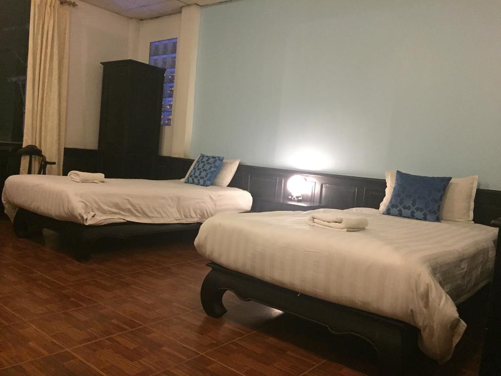 Sengphachanh Hotel 2 Виентиане Екстериор снимка